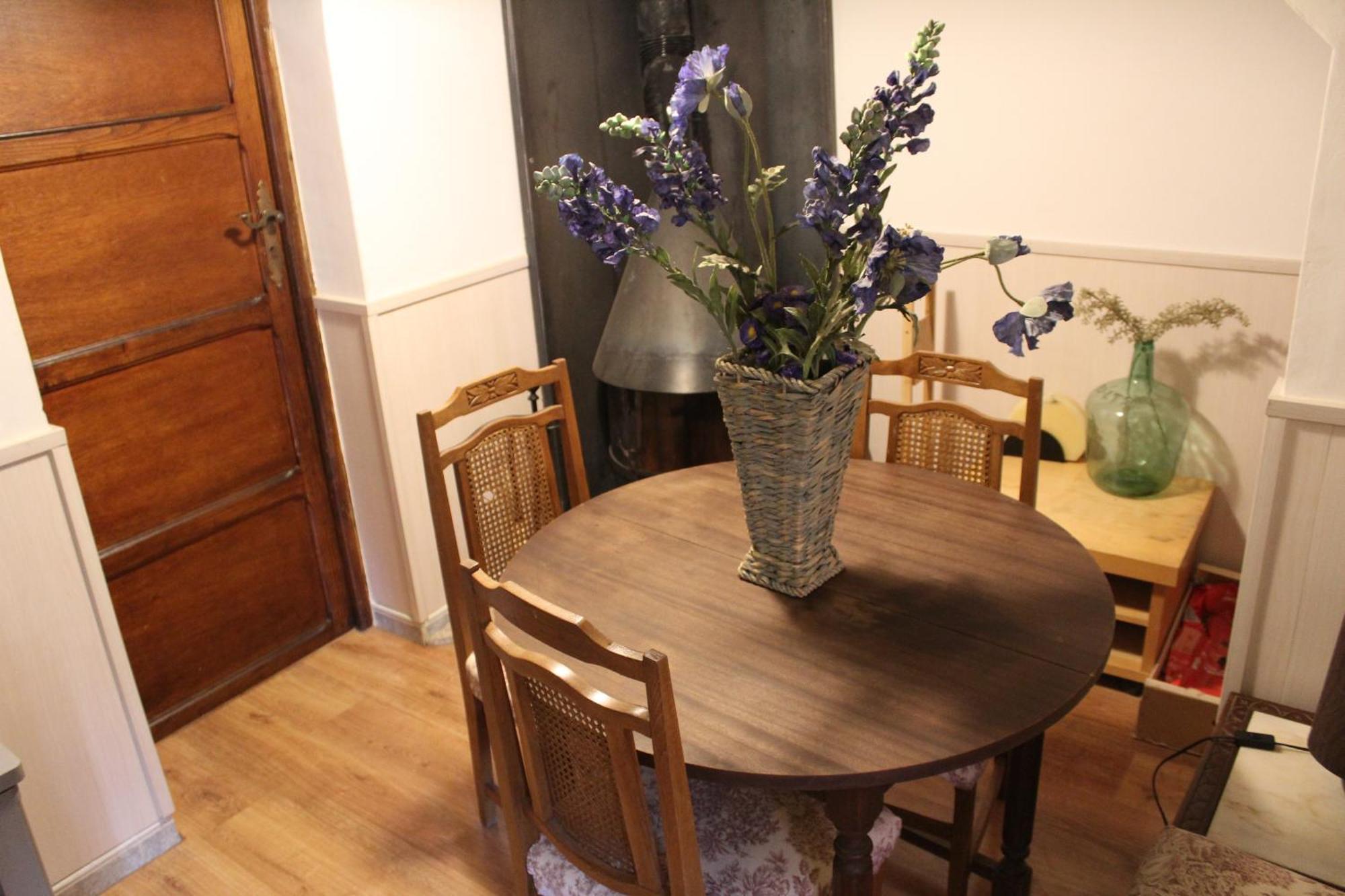 Aires De Gredos/bajo Apartment Candeleda